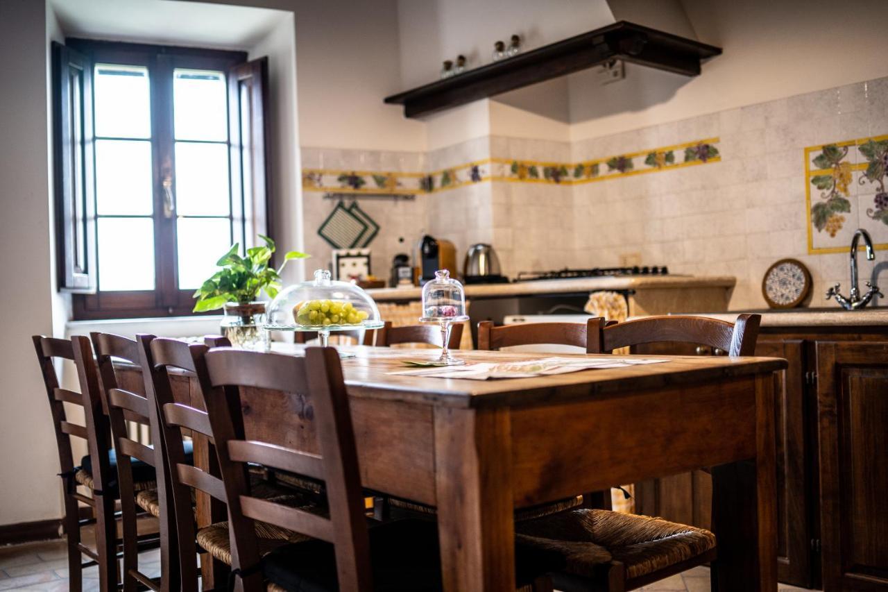 Le Antiche Viste Apartment Питиляно Екстериор снимка