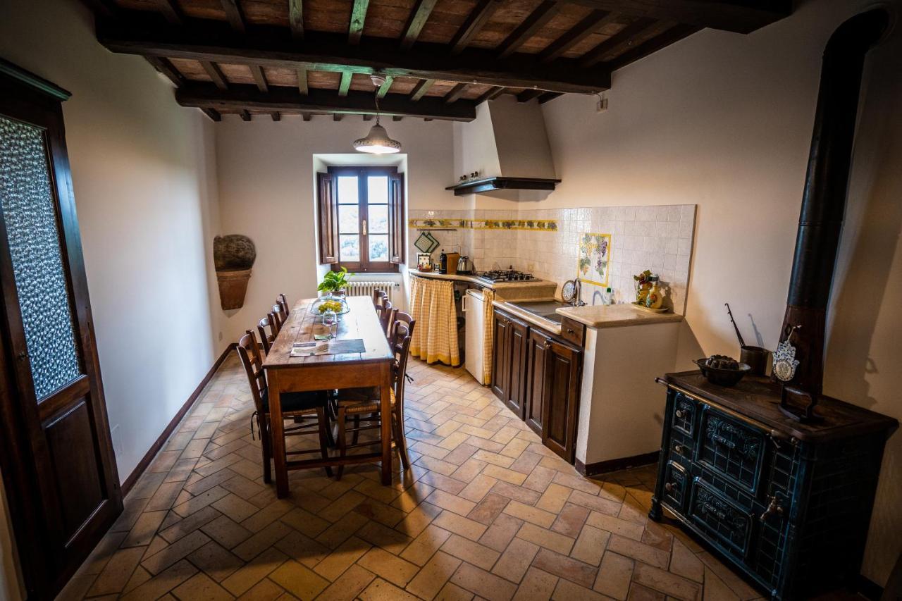 Le Antiche Viste Apartment Питиляно Екстериор снимка