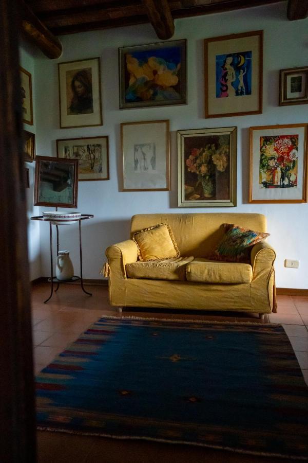 Le Antiche Viste Apartment Питиляно Екстериор снимка