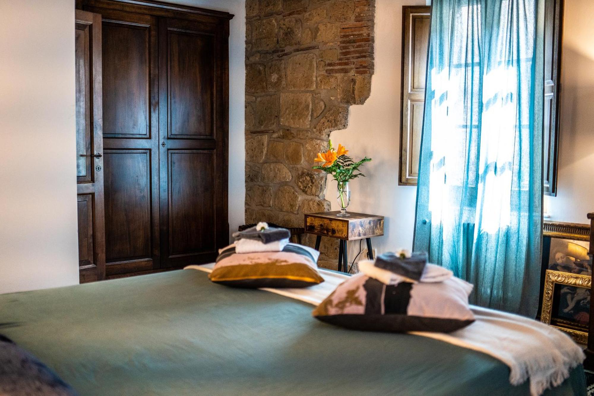 Le Antiche Viste Apartment Питиляно Стая снимка